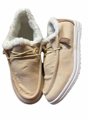 Cozy Women's Tan Faux-Fur Lined Slip-On Flats